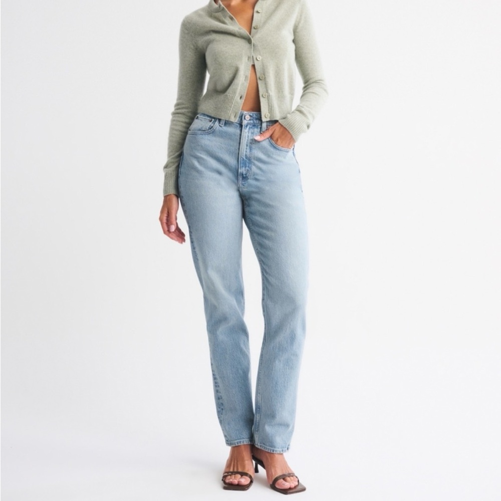 Abercrombie & Fitch Curve Love 90s Straight Ultra High Rise - Picture 3 of 5